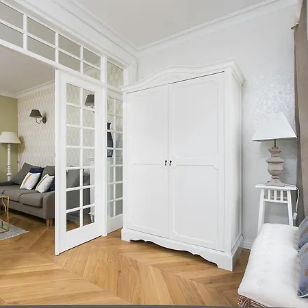 Bijoux In Heart Of Kazimierz By Otium *